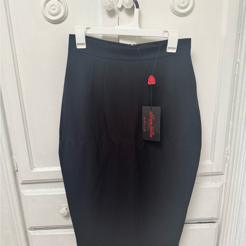 Sleepy Hallow  Pencil Skirt by La Femme en Noir
